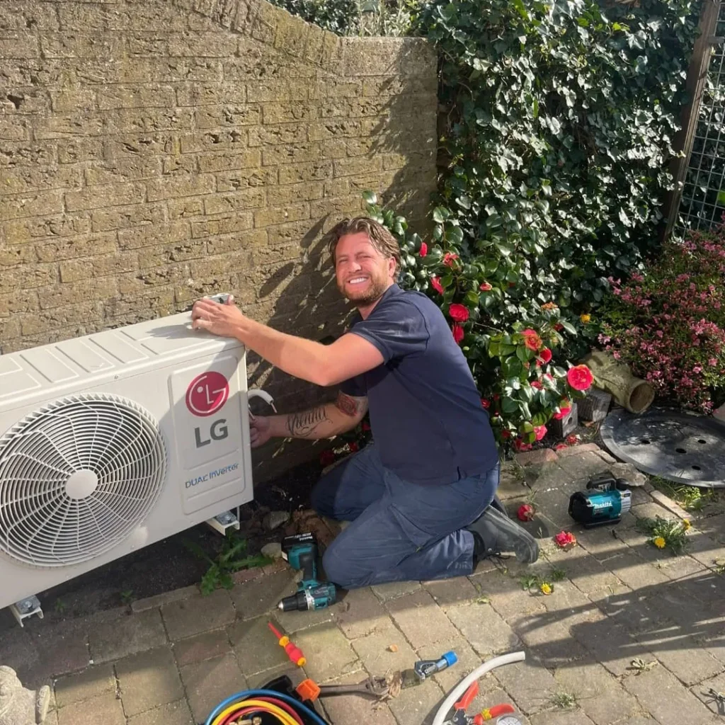 Bennie met de airconditioning