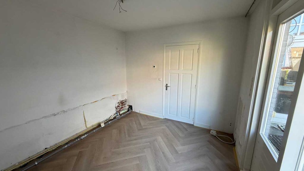 west nederland bouw Brabant verbouwing sloop vloeren muur stucwerk